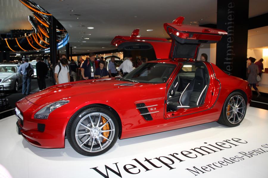  Mercedes-Benz SLS AMG 2010 года  (фото 95 из 526)